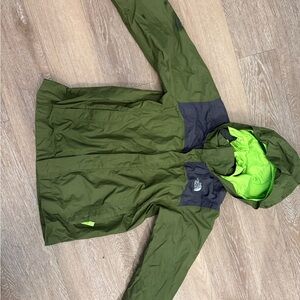 The North Face Kids Olive and Black Raincoat 7/8